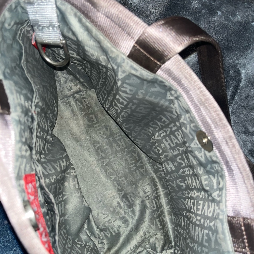 Harvey’s Seatbelt Bag Medium Sized Chocolate Woven Tote - Picture 15 of 15